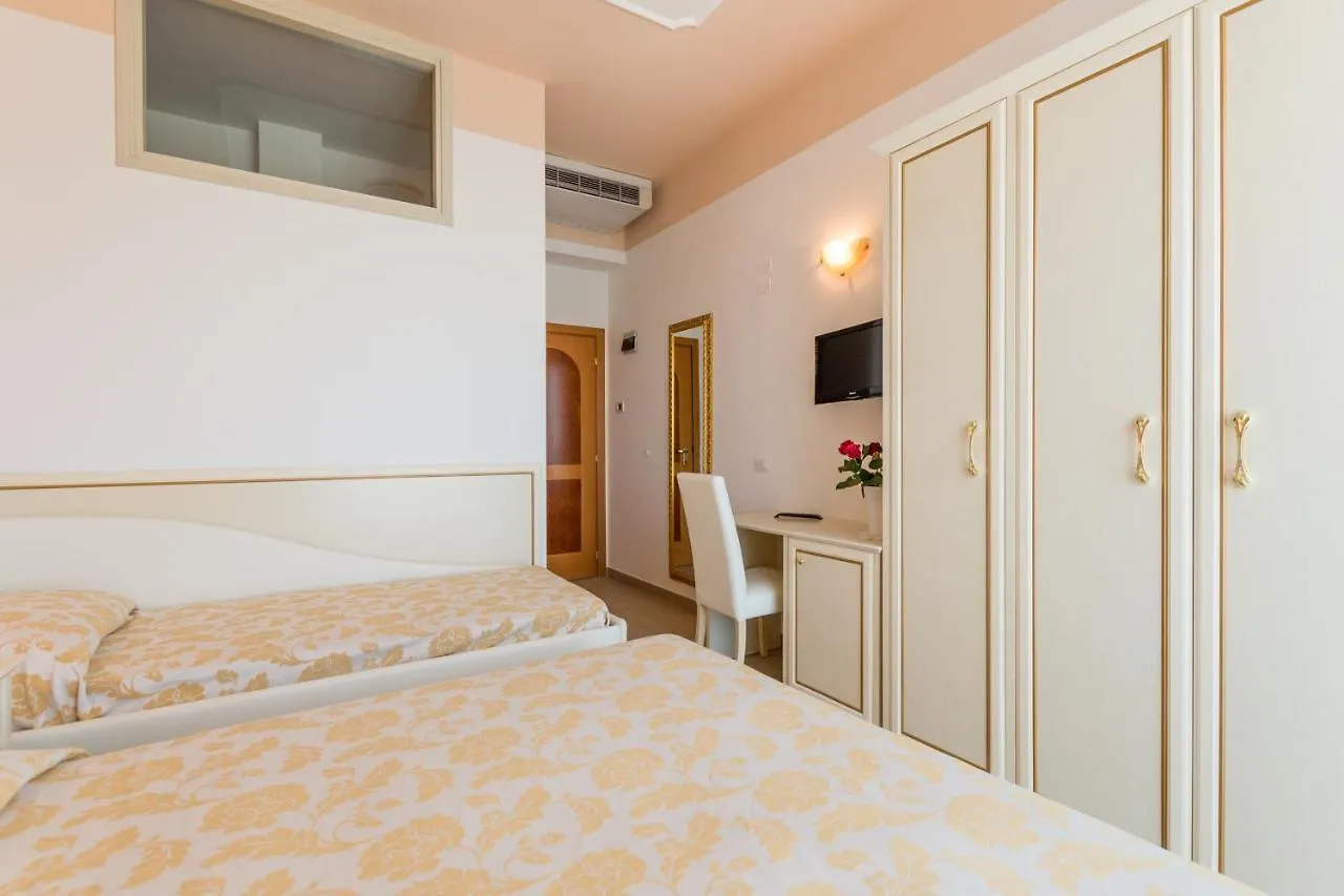 בלריה-איגאה מרינה Hotel Miranda