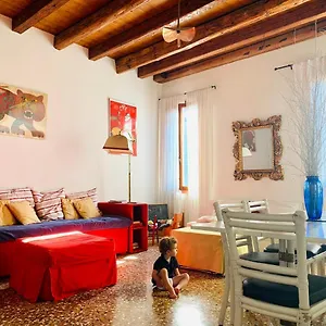 La Casa Del Pittore Apartment
