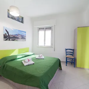 Duec Uno , Trapani Italia